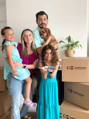 family-with-dog-300x400 family-with-dog-300x400